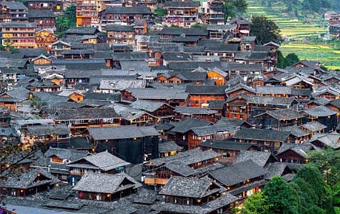 峨边6种常见的外墙仿石漆施工工艺！